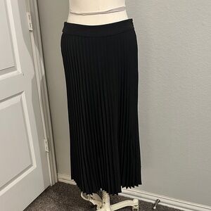 LOFT Elegant Black Pleated Midi Skirt